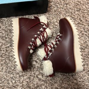 Bernardo Wiley Rain Boots